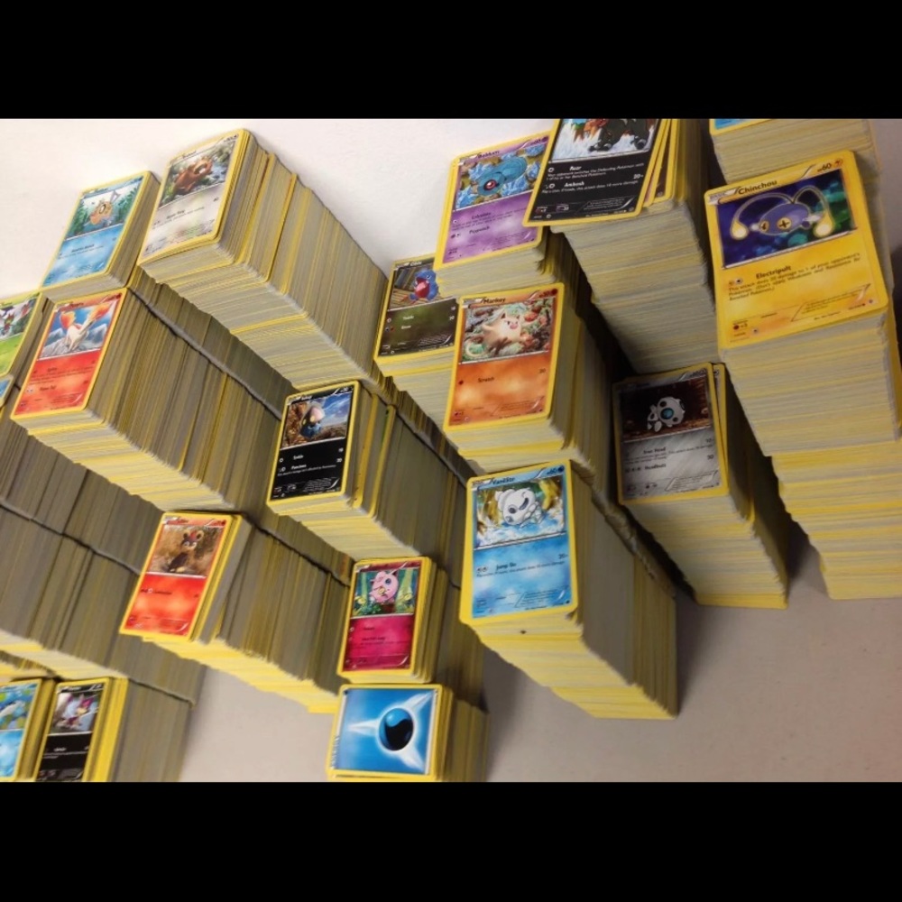 Lot of 13 random Pokémon Cards PLEASE READ DETAILS